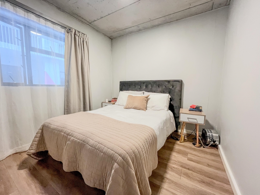 2 Bedroom Property for Sale in Pinelands Western Cape